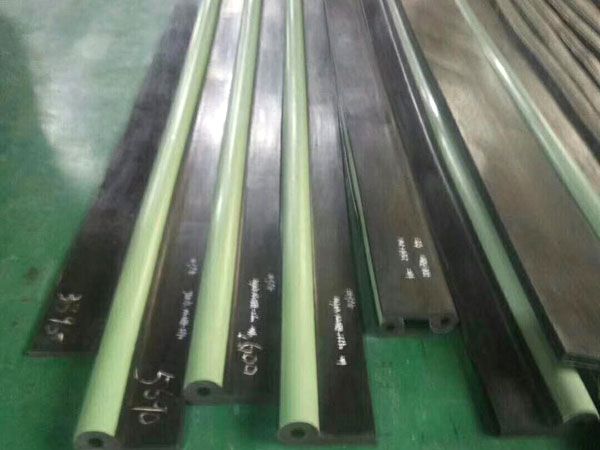 水工閘門(mén)止水橡膠