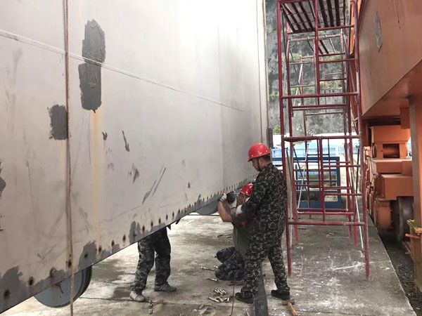 閘門水封更換、改造施工