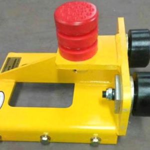 單梁橋機(jī)防脫軌裝置